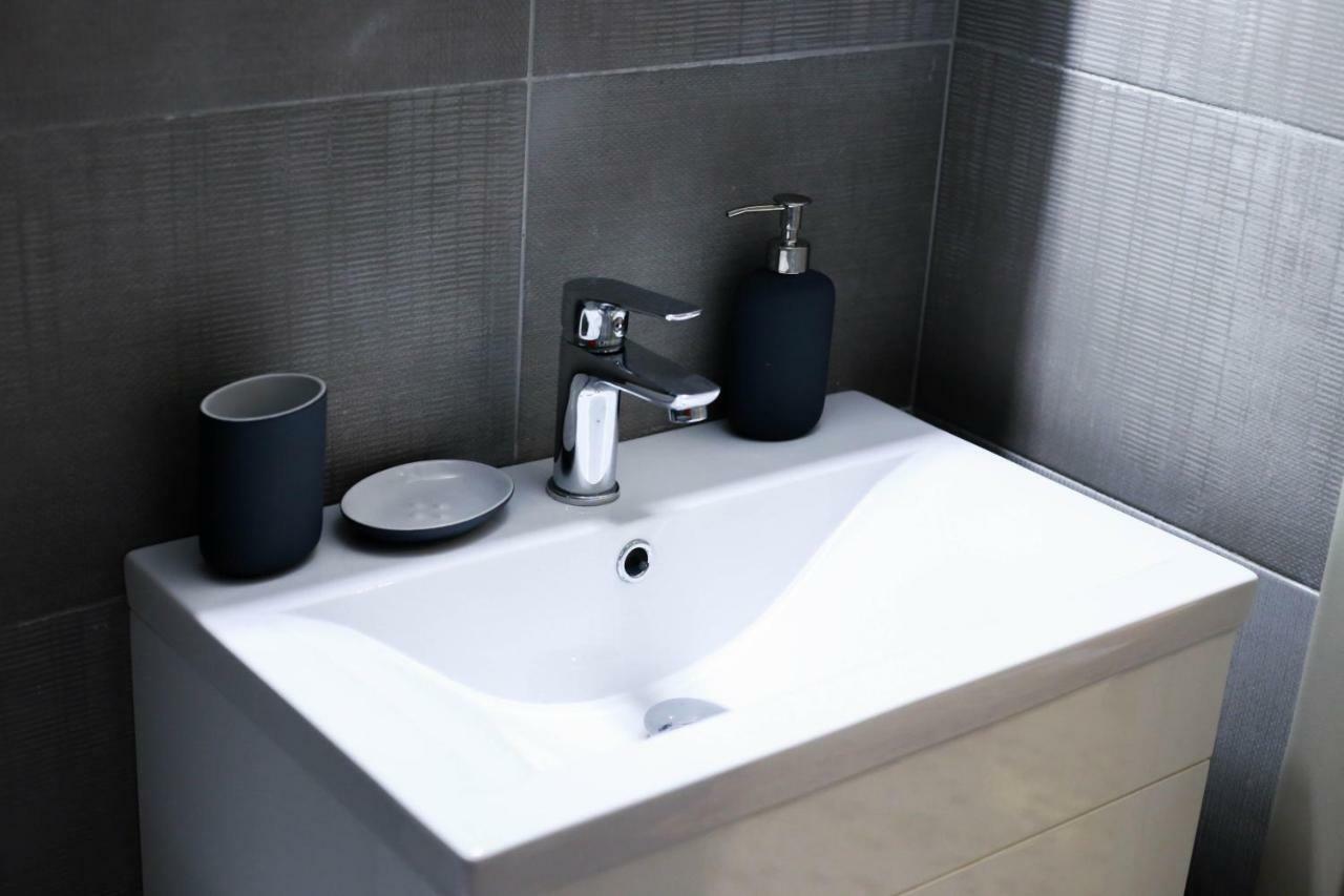 El Pacifico Apartment Athens Ngoại thất bức ảnh